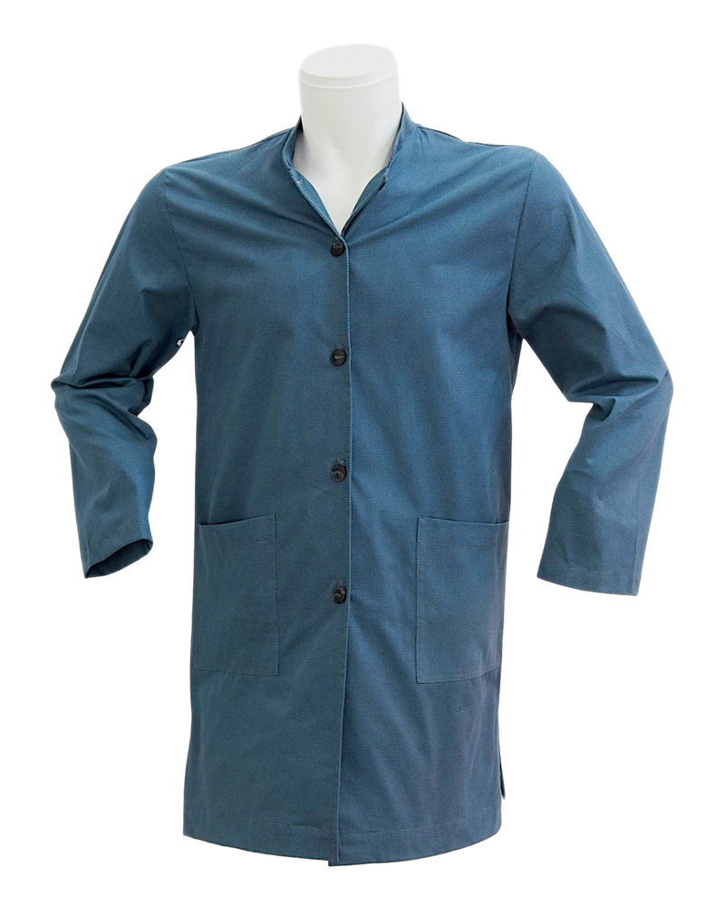 Lefke Legacy handmade steel blue cotton jubba with a mandarin collar and patch pockets on a mannequin.